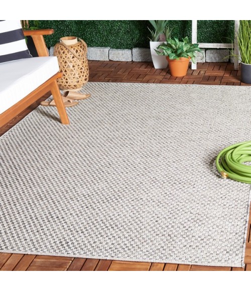 Safavieh Sisal All-Weather Grey / Ivory SAW460 5 ft. 0 in. X 7 ft. 6 in. Rectangle Rug