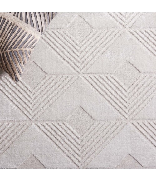 Safavieh Saylor Ivory SAY101 6 ft. 3 in. X 6 ft. 3 in. Round Rug