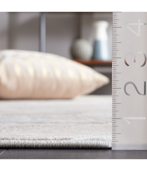 Safavieh Saylor Grey / Dark Grey SAY101 2 ft. X 8 ft. Runner Rug