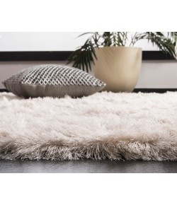 Safavieh Shag Ivory SG511 3 ft. X 3 ft. Round Rug