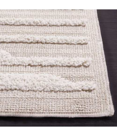 Safavieh Trends Beige / Ivory Rug TRD102 5 ft. 3 in. X 7 ft. 6 in. Rectangle - Rugs Town Safavieh Trends Beige / Ivory TRD102 5 ft. 3 in. X 7 ft. 6 in. Rectangle Rug