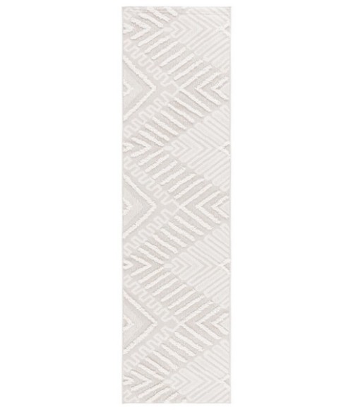 Safavieh Trends Beige / Ivory TRD104 2 ft. 2 in. X 8 ft. Runner Rug