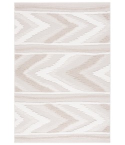 Safavieh Trends Beige / Ivory TRD110 5 ft. 3 in. X 7 ft. 6 in. Rectangle Rug