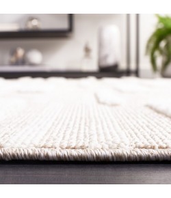 Safavieh Trends Beige / Ivory TRD120 6 ft. 7 in. X 6 ft. 7 in. Round Rug