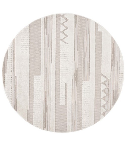 Safavieh Urban Ivory / Beige URB200 6 ft. 7 in. X 6 ft. 7 in. Round Rug