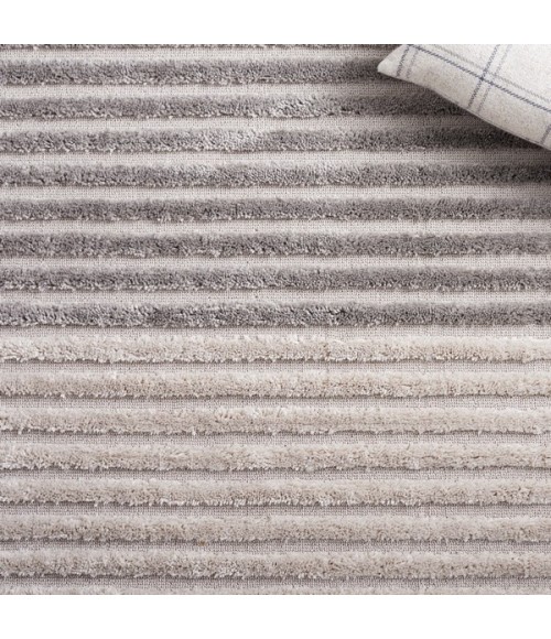 Safavieh Urban Grey / Light Grey URB216 6 ft. 7 in. X 6 ft. 7 in. Square Rug