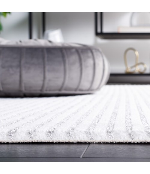 Safavieh Whisper Grey / Dark Grey Rug WHS550 6 ft. 7 in. X 6 ft. 7 in. Square - Rugs Town Safavieh Whisper Grey / Dark Grey WHS550 6 ft. 7 in. X 6 ft. 7 in. Square Rug