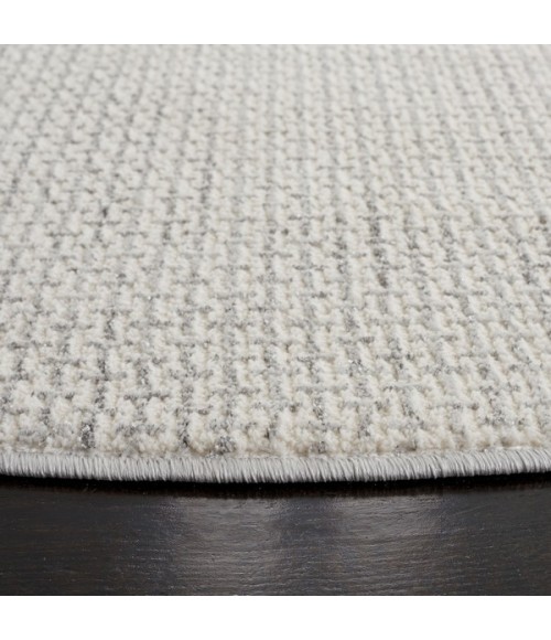 Safavieh Whisper Light Grey / Ivory WHS568 6 ft. 7 in. X 6 ft. 7 in. Round Rug