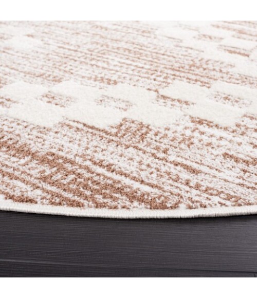 Safavieh Alamo Area Rug ALM717T-7R Safavieh Alamo ALM717 Taupe / Ivory 6'-7" X 6'-7" Round Area Rug