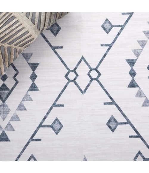 Safavieh Arizona ARZ104 Beige / Charcoal 6' X 6' Round Area Rug