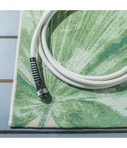 Safavieh Barbados BAR590 Green / Teal 8' X 8' Round Area Rug