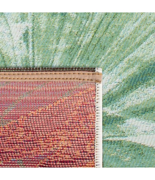 Safavieh Barbados BAR590 Green / Teal 8' X 8' Round Area Rug