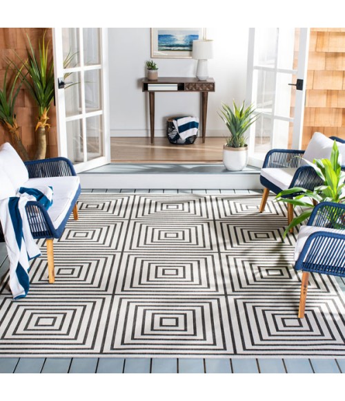 Safavieh Beach House BHS123 Light Grey / Charcoal 3' X 5' Rectangle Area Rug