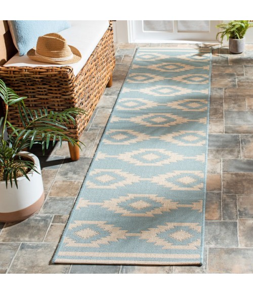 Safavieh Beach House BHS171 Cream / Aqua 2'-2" X 12' Runner Area Rug