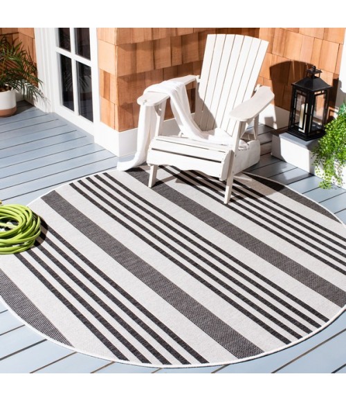 Safavieh Beach House BHS222 Light Grey / Charcoal 6'-7" X 6'-7" Round Area Rug