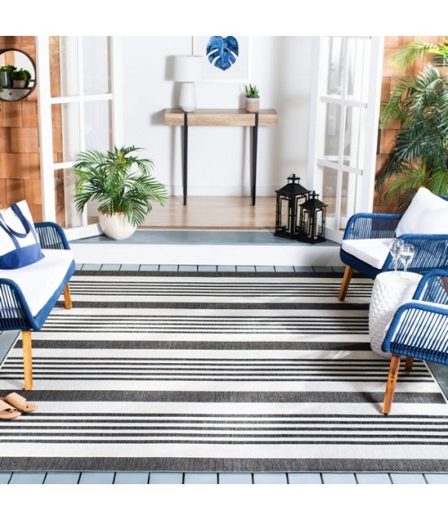 Safavieh Beach House BHS222 Light Grey / Charcoal 3' X 5' Rectangle Area Rug