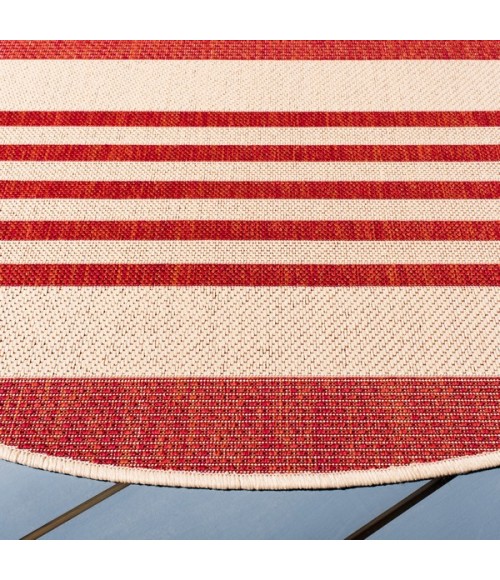 Safavieh Beach House BHS222 Beige / Red 6'-7" X 6'-7" Round Area Rug