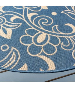 Safavieh Beach House BHS246 Blue / Beige 6'-7" X 6'-7" Round Area Rug