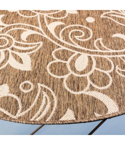 Safavieh Beach House BHS246 Brown / Beige 6'-7" X 6'-7" Round Area Rug