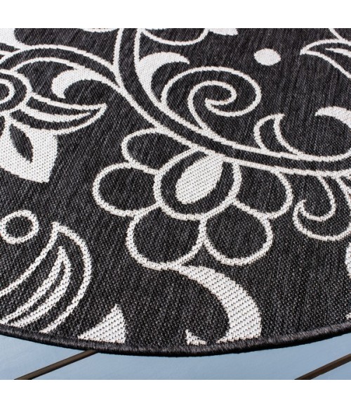 Safavieh Beach House BHS246 Black / Light Grey 6'-7" X 6'-7" Square Area Rug