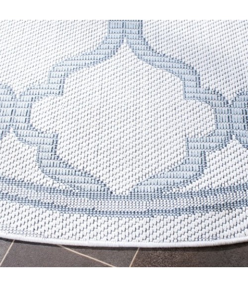 Safavieh Bermuda BMU810 Ivory / Light Blue 6'-7" X 6'-7" Round Area Rug