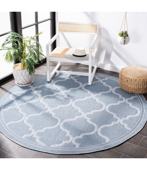 Safavieh Bermuda BMU810 Light Blue / Ivory 6'-7" X 6'-7" Round Area Rug