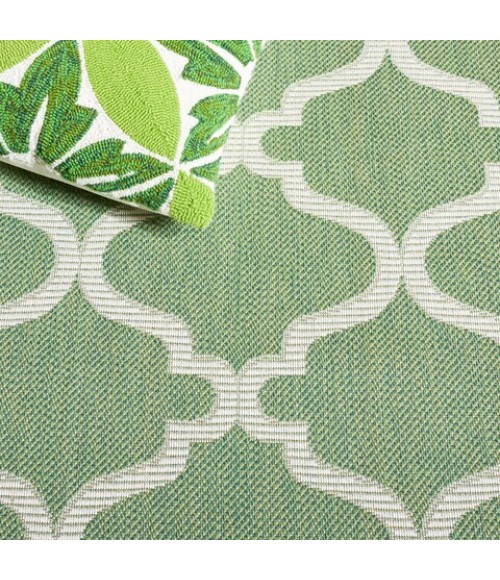 Safavieh Bermuda BMU810 Green / Ivory 2' X 8' Runner Area Rug