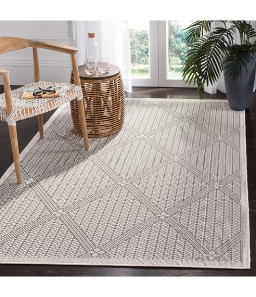Safavieh Bermuda BMU811 Cream / Grey 2' X 10' Runner Area Rug