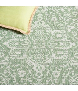 Safavieh Bermuda BMU813 Green / Ivory 8' X 10' Rectangle Area Rug