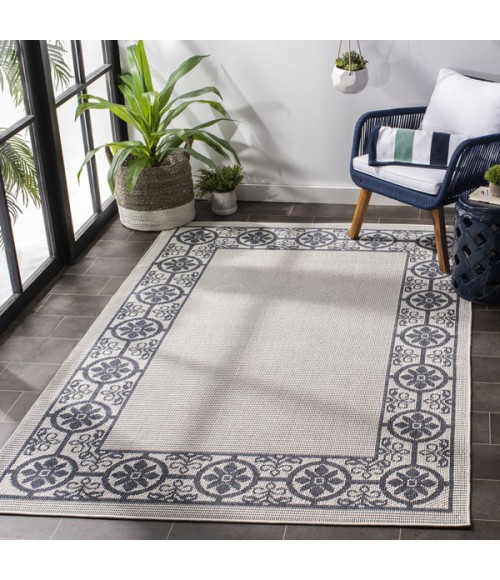 Safavieh Bermuda BMU815 Ivory / Charcoal 5'-3" X 7'-6" Rectangle Area Rug