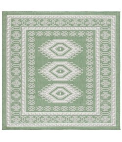 Safavieh Bermuda BMU827 Green / Ivory 6'-7" X 6'-7" Square Area Rug