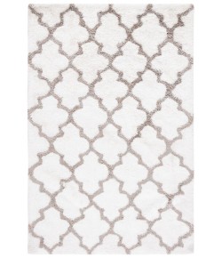 Safavieh Barcelona Shag BSG319 Ivory / Silver 2'-3" X 4' Accent Area Rug