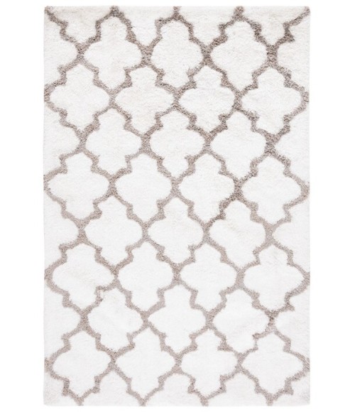 Safavieh Barcelona Shag BSG319 Ivory / Silver 2'-3" X 4' Accent Area Rug