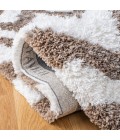 Safavieh Barcelona Shag BSG320 Ivory / Silver 2'-3" X 7' Runner Area Rug