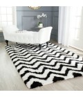 Safavieh Barcelona Shag BSG320 Ivory / Black 8' X 10' Rectangle Area Rug
