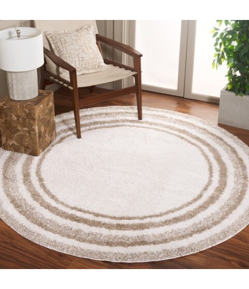 Safavieh Border & Stripe Shag BSP251 Ivory / Beige 6'-7" X 6'-7" Round Area Rug