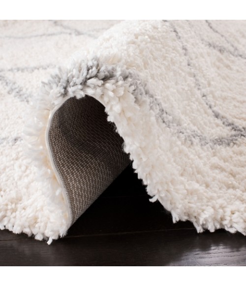 Safavieh Fontana Shag  Cream / Grey FNT815 2 ft. 3 in. X 10 ft. Runner Rug