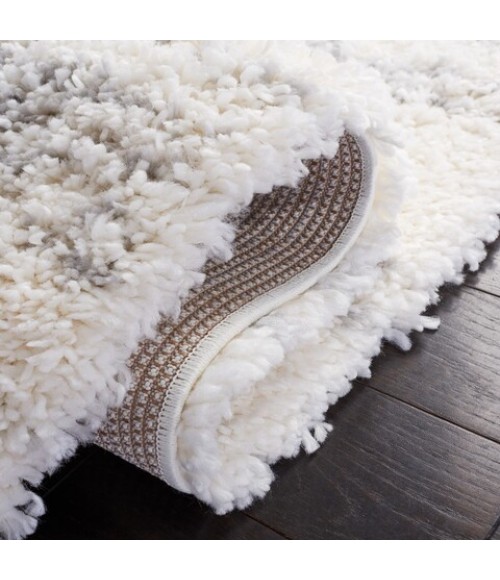 Safavieh Fontana Shag  Ivory / Grey FNT850 6 ft. 7 in. X 9 ft. Rectangle Rug
