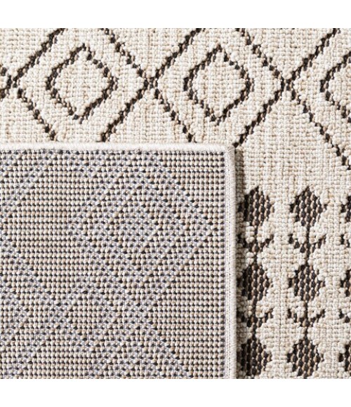 Safavieh Global Beige / Dark Beig GLB212 5 ft. 3 in. X 7 ft. 6 in. Rectangle Rug