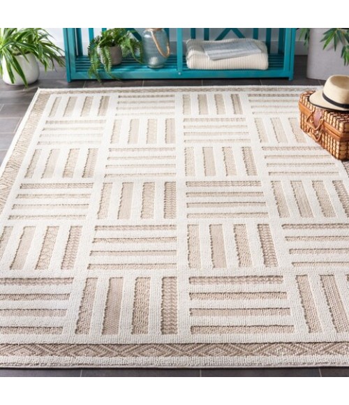 Safavieh Global Ivory / Beige GLB418 5 ft. 3 in. X 7 ft. 6 in. Rectangle Rug