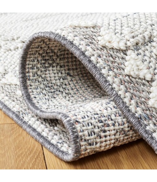 Safavieh Global Light Grey / Ivory GLB868 6 ft. 7 in. X 6 ft. 7 in. Round Rug