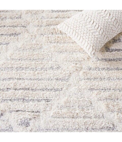Safavieh Hi-Lo Shag Beige / Grey HLS212 6 ft. 7 in. X 6 ft. 7 in. Square Rug