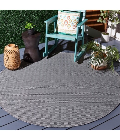 Safavieh Hampton Grey / Black HTN230 6 ft. 5 in. X 6 ft. 5 in. Round Rug