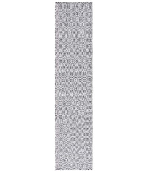 Safavieh Hampton Ivory / Black HTN230 2 ft. X 9 ft. Runner Rug