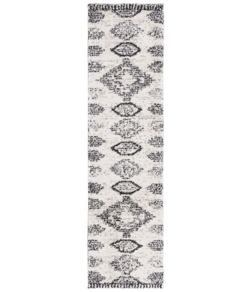 Safavieh Jericho Shag Ivory / Black JER108 2 ft. 2 in. X 8 ft. Runner Rug