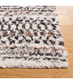 Safavieh Jericho Shag Black / Rust JER110 2 ft. 2 in. X 6 ft. Runner Rug