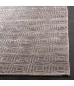 Safavieh Kensington Camel KNS925 6 ft. X 9 ft. Rectangle Rug