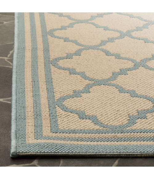 Safavieh Linden  Cream / Aqua LND121 4 ft. X 6 ft. Rectangle Rug