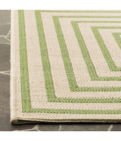 Safavieh Linden  Cream / Olive LND123 5 ft. 3 in. X 7 ft. 6 in. Rectangle Rug