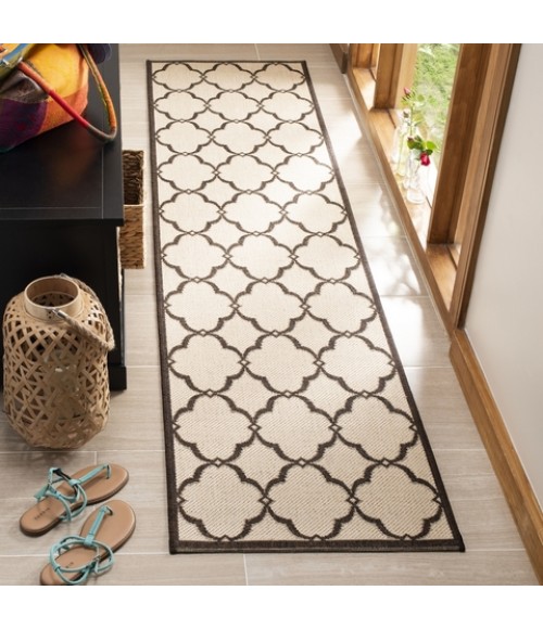 Safavieh Linden  Natural / Brown LND125 2 ft. 2 in. X 8 ft. Runner Rug